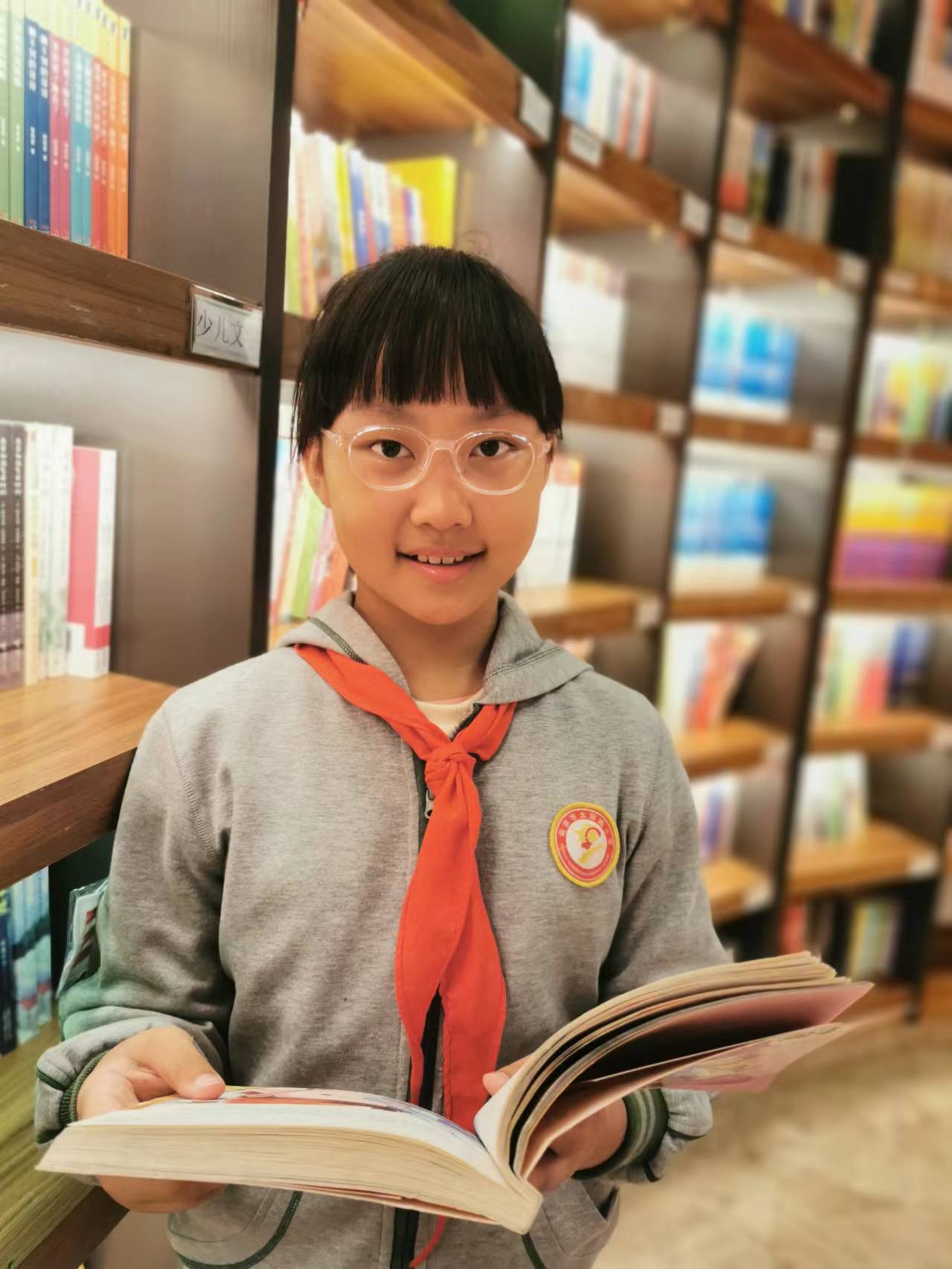 张妙琪.jpg